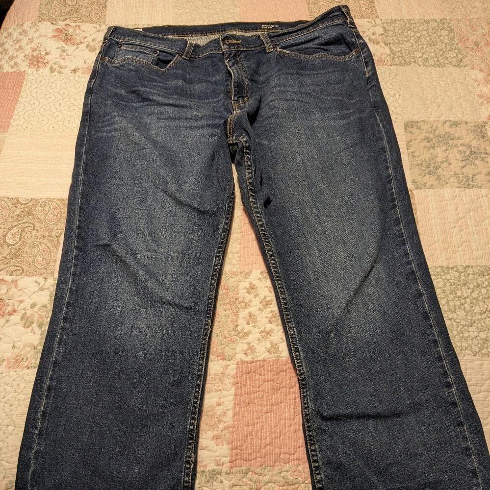 Sonoma Mens 40x29 straight leg jeans